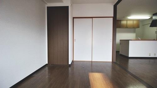 フローラ東館
