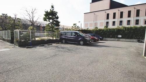 フローラ東館
