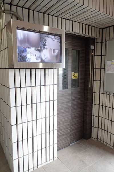 イズミ８２