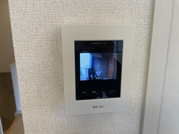 クレスト草部