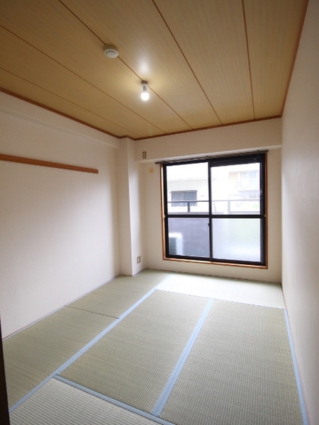 ハイツホープ