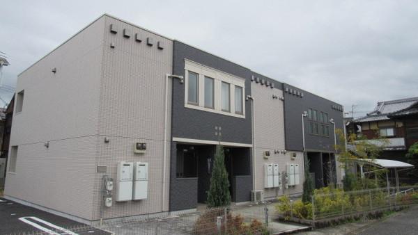 セレブ・ペティア