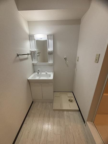 セカンドパレス