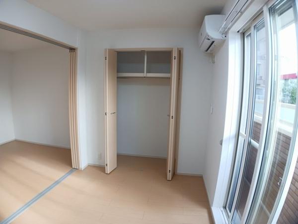 高石市西取石５丁目のアパート