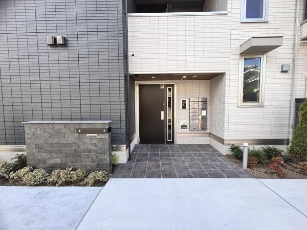 パサログランデ鳳西町(エントランス)