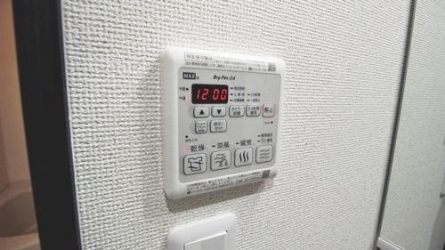 堺市西区鳳中町５丁のアパート