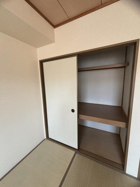 ロイヤルスクエアあむ２