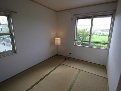 ハイツ菅原　C棟
