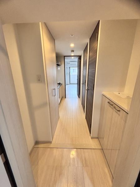 フォレストインサイド鳳(玄関)