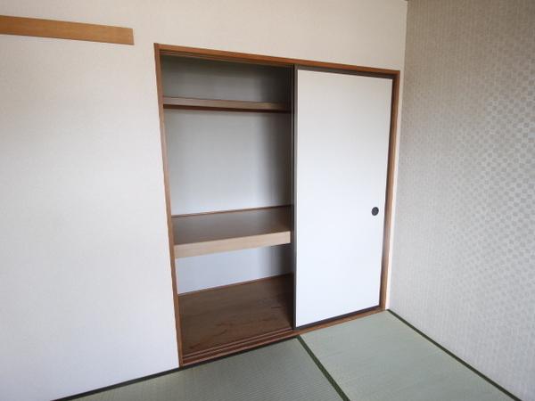 フレンドコーポ　A棟