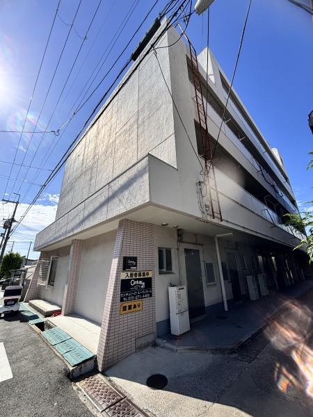 日高マンション