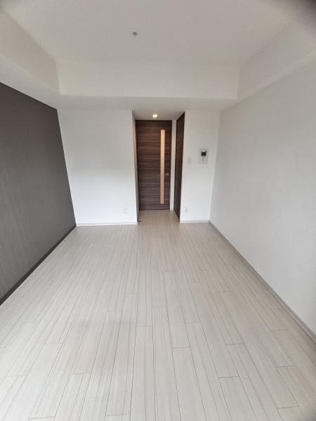 フォレストインサイド鳳(洋室)