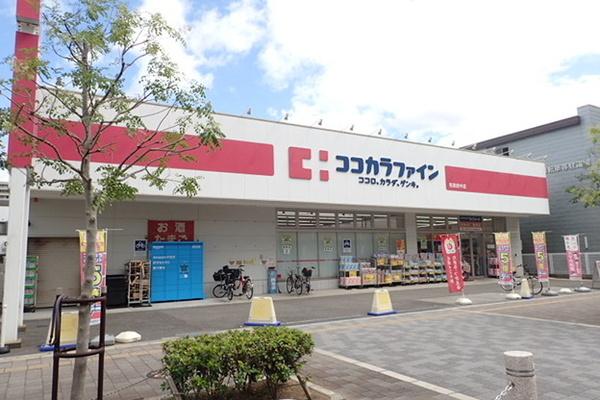 シャーメゾンK(ココカラファイン和泉府中店)