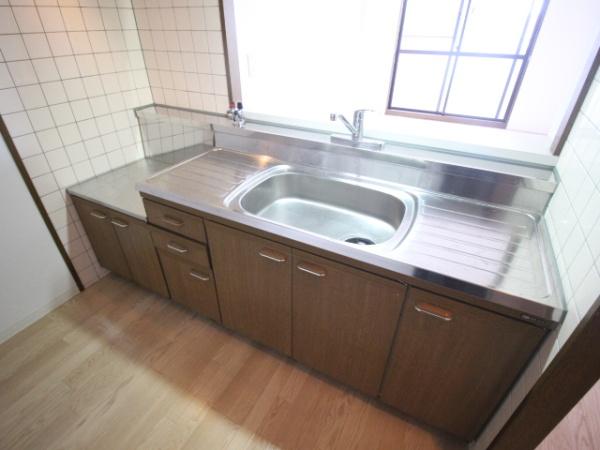 ルミエール西取石