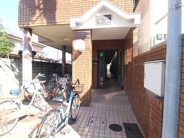 グランビルド松ノ浜(エントランス)