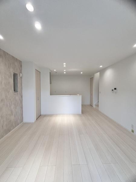 プレミアムアリーナ鳳駅前