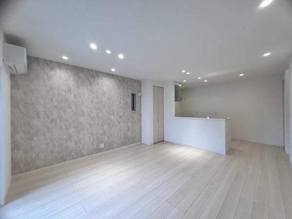 プレミアムアリーナ鳳駅前