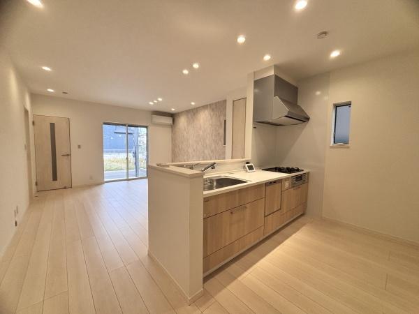 プレミアムアリーナ鳳駅前