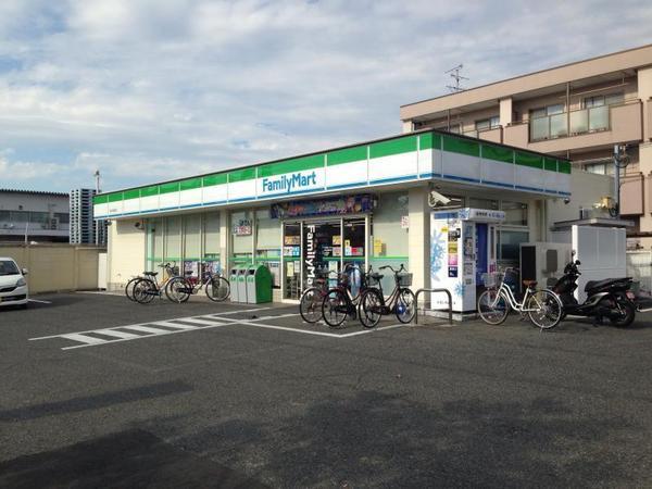 グランディールＹ・M(ファミリーマート泉大津寿町店)