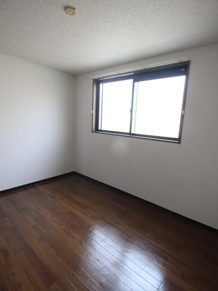 グランディールＹ・M