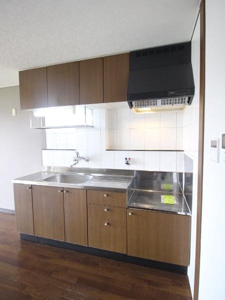 グランディールＹ・M