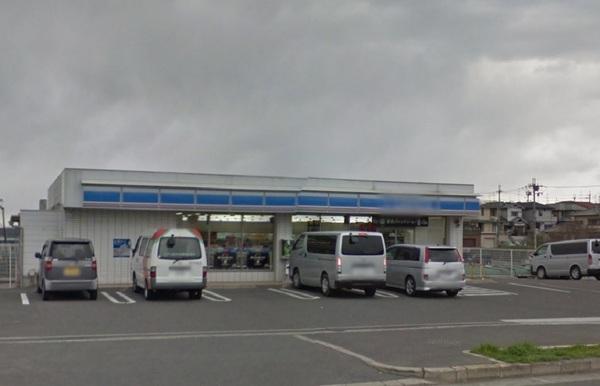 フォレストコート高尾(ローソン堺高尾一丁店)