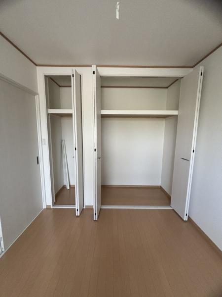 クロトリハイツ