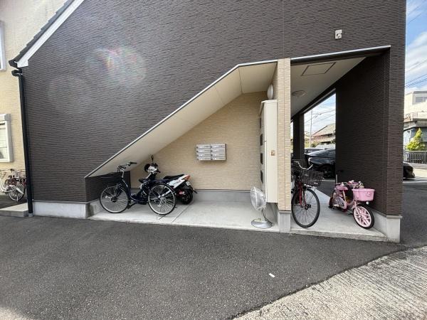 クロトリハイツ