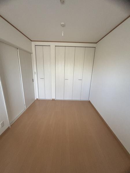 クロトリハイツ