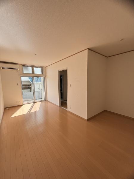 クロトリハイツ