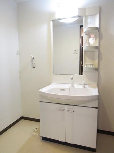 モンサント田中町