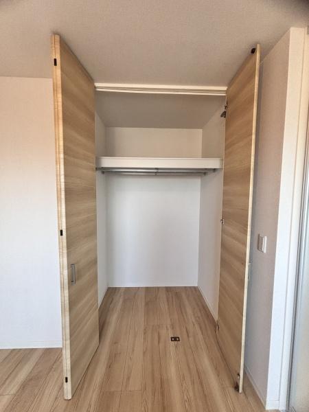 ｓｈａｍａｉｓｏｎ　ＡＧＵＲＵ