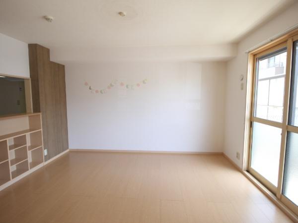 シャイニーパーク