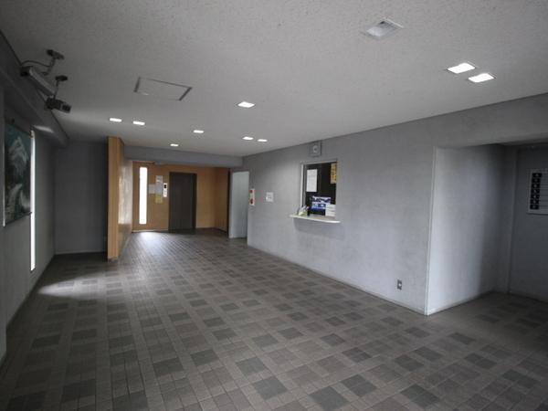 ロイヤルエイトコート１