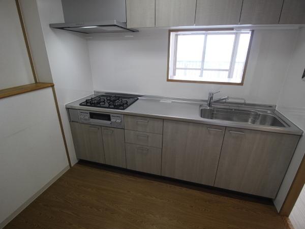 ロイヤルエイトコート１