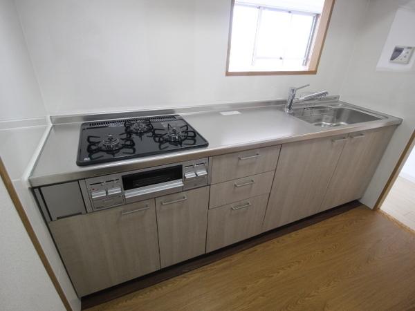 ロイヤルエイトコート１