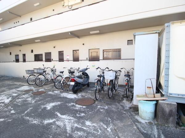 エッセンシャルハウスエビ