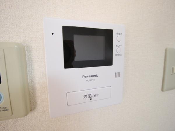 エッセンシャルハウスエビ