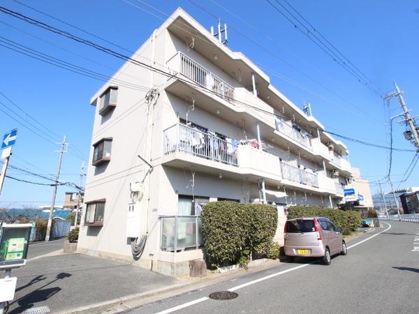 エッセンシャルハウスエビ