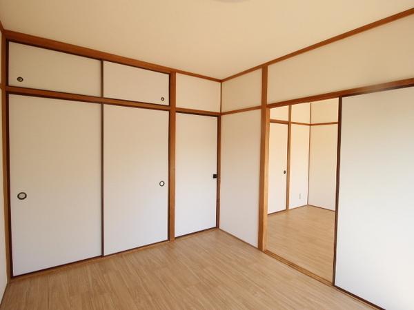 エッセンシャルハウスエビ