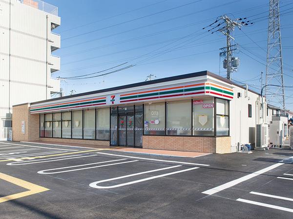 イズミ８２(セブンイレブン和泉池上町店)