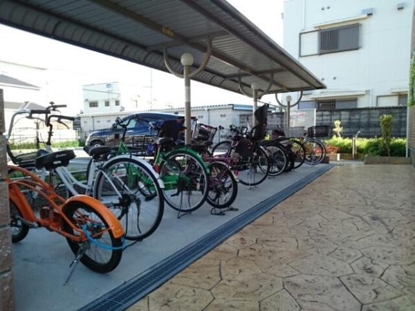 和泉市伯太町２丁目のアパート