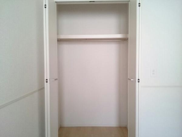 和泉市伯太町２丁目のアパート