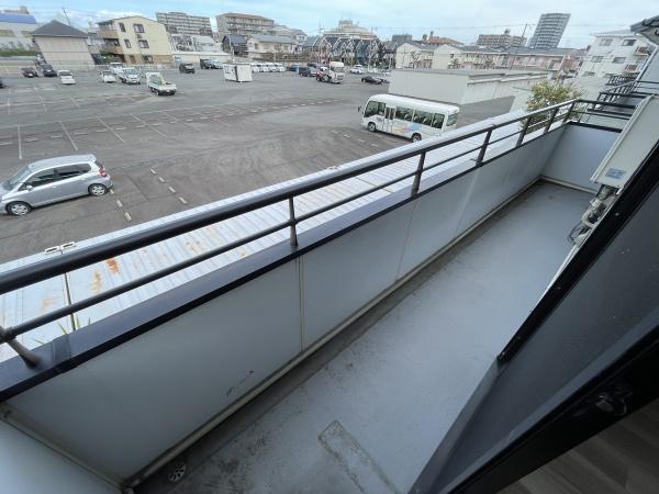 レストハイツ旭　B棟