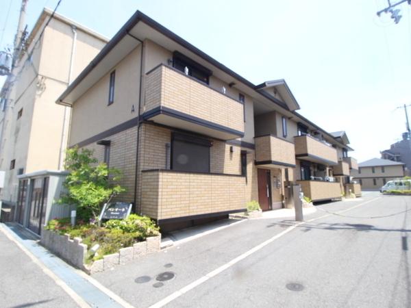 パシオーネ　A棟