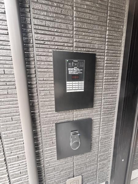 シャーメゾン伽羅橋