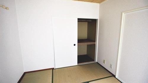 モアクレストナカノ