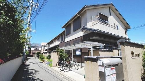 シャーメゾン神市