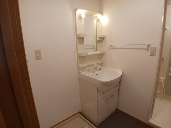 アクセス73