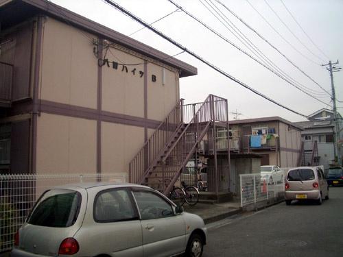 八田ハイツ　A棟